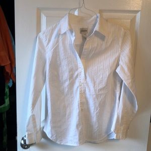 Beautiful white silver stripe Chico shirt